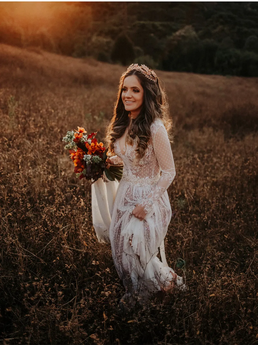 Attractive V-neck Country A-line Wedding Dresses Lace Bridal Gowns WD200